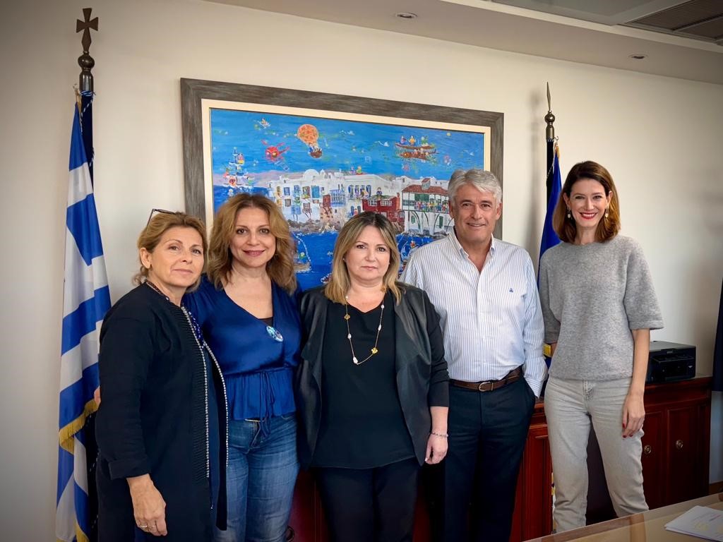 Στον ΕΟΤ για την ενίσχυση της τουριστικής προβολής